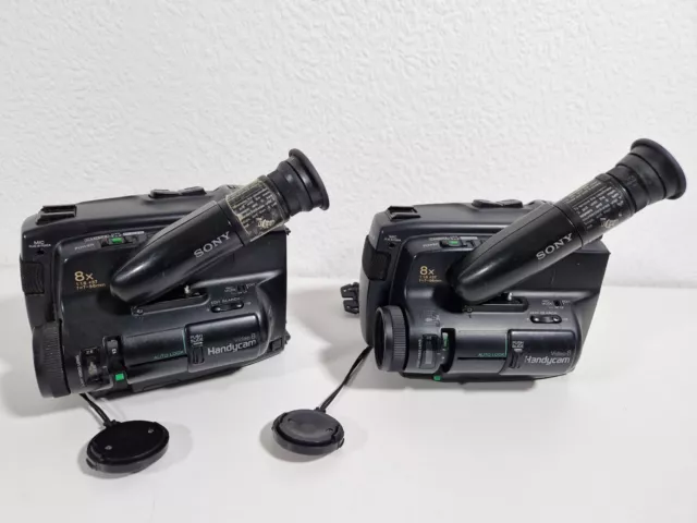 Sony Handycam Video 8 Camcorder CCD-TR50E Vintage For Sapates Or Repairs