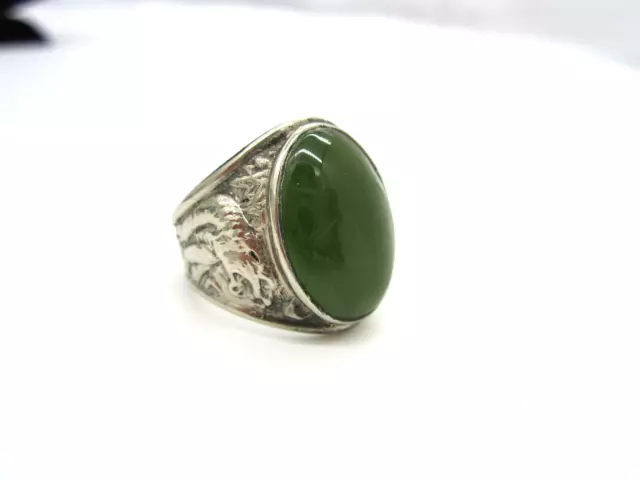 Estate Vintage Stunning Sterling Silver Bright Green Jade Dragon Size 7.75 Ring