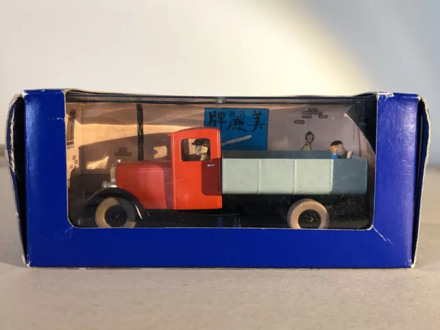 ATLAS - En voiture tintin - Le camion Rouge du lotus bleu - 1/43