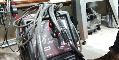 Lincoln Electric 100HD Weld Pak Welder MIG and Flux Wire 115V
