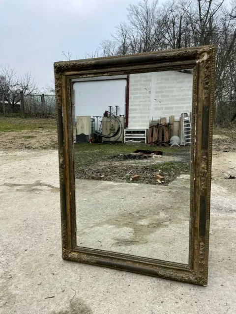 Miroir doré du 19ème 1850 ou avant à restaurer ou pas 119cmx85cm