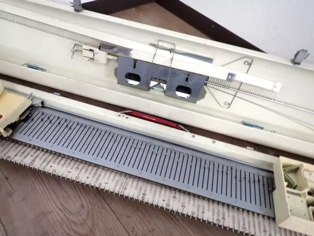 Brother Knitting Machine KH-230 As is Junk Home Appliance Interior Valuables 3