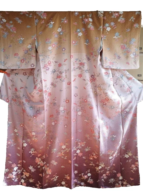 Japanese Kimono Silk Houmoungi Vintage Traditional flower pattern Pink