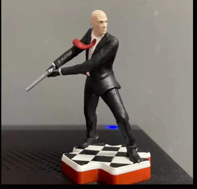 Hitman 2 Agent 47 Figure Statue Collectible First Edition Totaku NO BOX