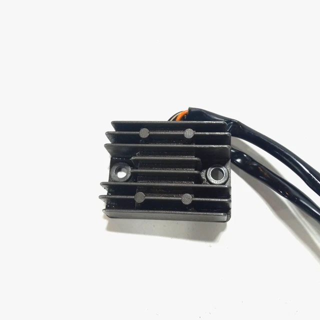 2000 Suzuki Drz400 Regulator Rectifier Dr-Z400 Dr-Z400E Drz400E Oem 32800-08D00