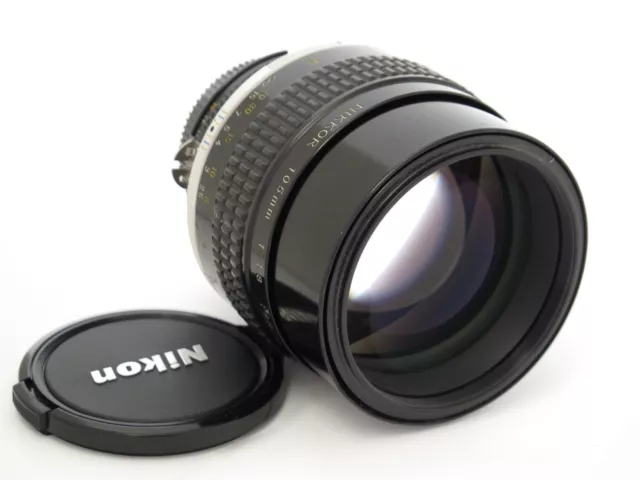 Nikon MF Nikkor 105mm 1.8 AIS Objektiv Vollformat Gewährleistung 1 Jahr