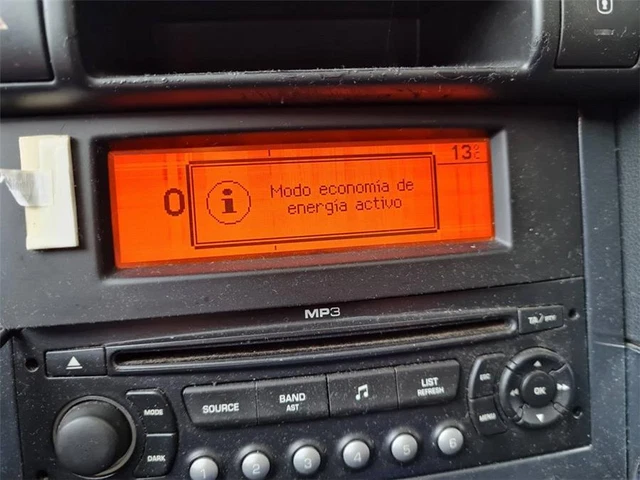 NAVIGATIONSSYSTEM Peugeot 3008 1.6 16V (120 CV)