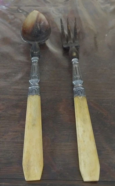 Coffret De Couverts à Salade Anciens En Corne, Virole Belle, époque 1920-1949