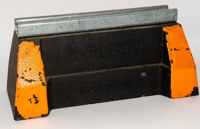USA MADE FNW® Figure 770610 4-7/8 in. Recycled Rubber Pipe Support (FNW770610)