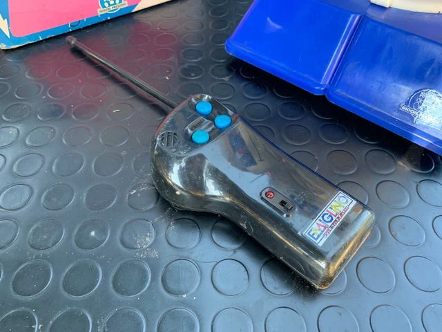 robot emiglio toys center