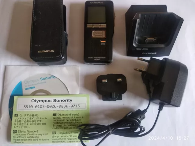 Olympus DS-5000 Diktiergerät Digital Dockingstation und Zubehör