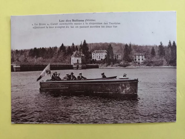 cpa LAC des SETTONS (Nièvre) CANOT AUTOMOBILE "Le BIZON" Bateau de Promenade