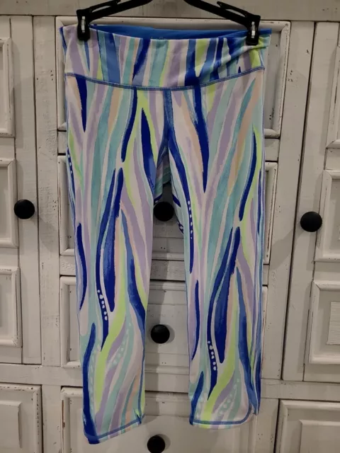 EUC - Lilly Pulitzer Luxletic Weekender Cropped Leggings Summer Sunset -  Size XL