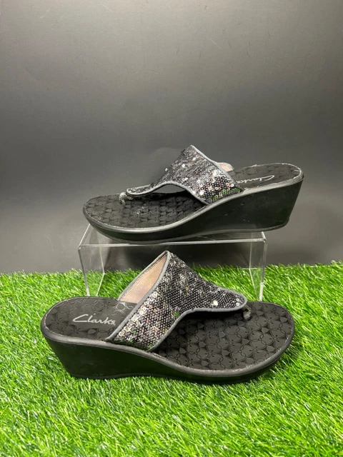 Clarks Wedge Sandals Women's Size 9 M Black Slip On Thong Casual Comfort