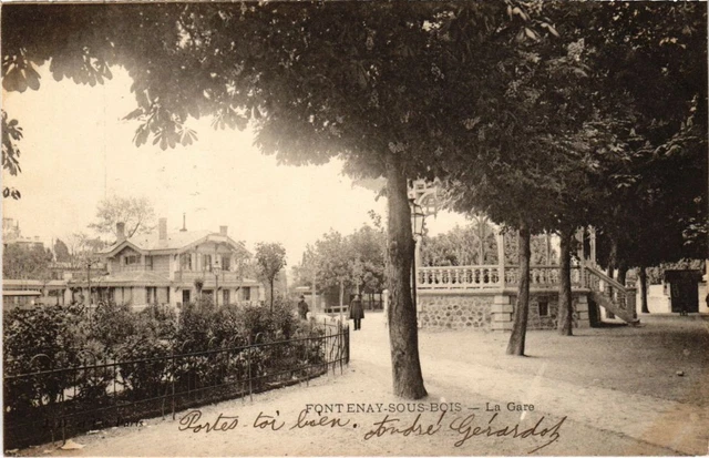CPA AK Fontenay sous Bois La Gare FRANCE (1282728)