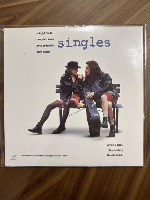SINGLES laserdisc LD BRIDGET FONDA WIDESCREEN PEARL JAM - Like New Condition