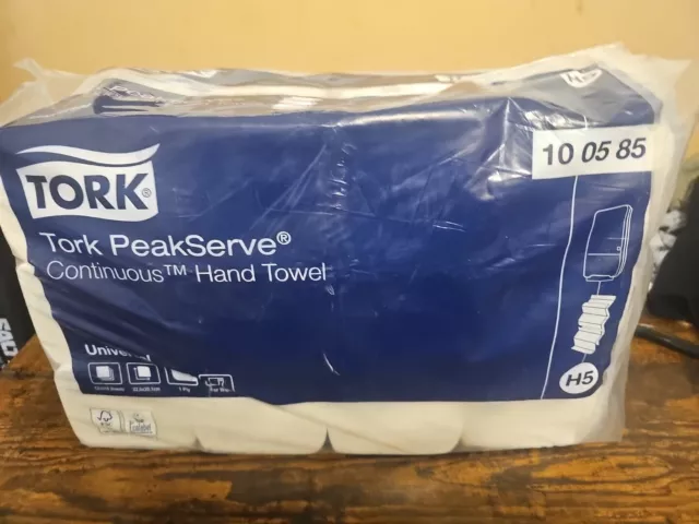 Tork PeakServe Cont Hand Towel, H5,  White, 100585,