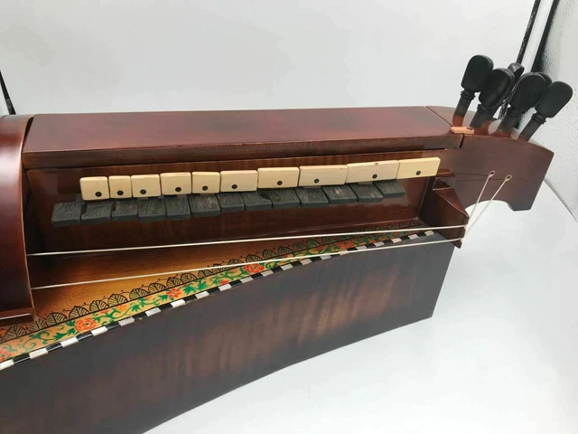 Ancien modèle Hurdy Gurdy, 6 cordes 24 clés, coque d'incrustation purfling bon son 8