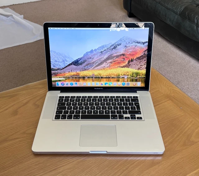 15" Apple MacBook Pro Mid 2010 - Intel i5 2.4GHz / 8GB RAM / 240GB SSD A1286