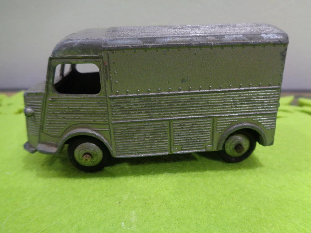 Dinky Toys N°25C - Citroën 1200 Kg Tube - Échelle 1/43 - Gris - Peu Sorti