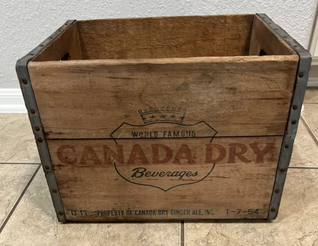 Vintage Canada Dry Ginger Ale Wood Wooden Crate Box 18x12x10