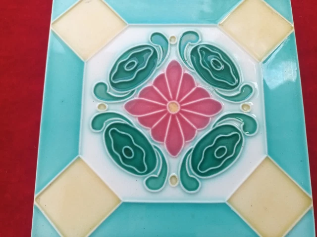1 Piece Old Art Flower Design Embossed Majolica Ceramic Tiles Japan 0390 3