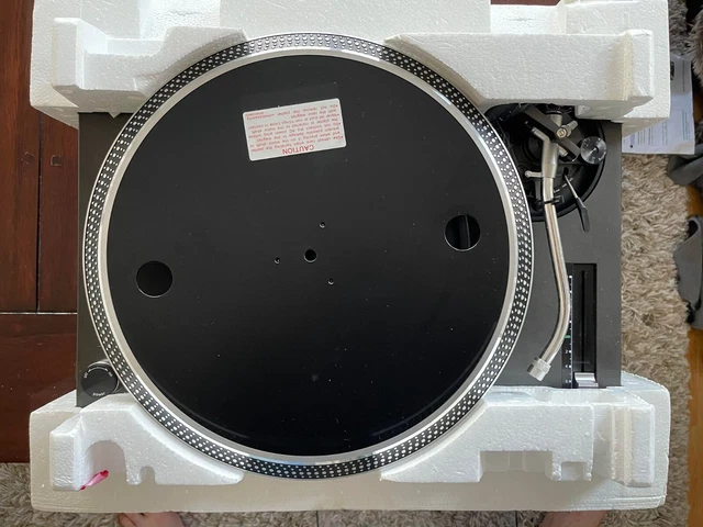 Technics Turntable SL 1210 mk2 black