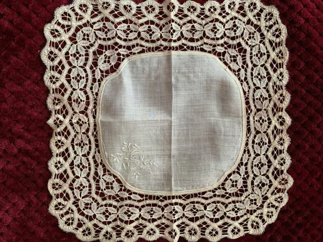 Beautiful Antique French Handmade Lace Handkerchief. Lacet - Embroidered :Marie