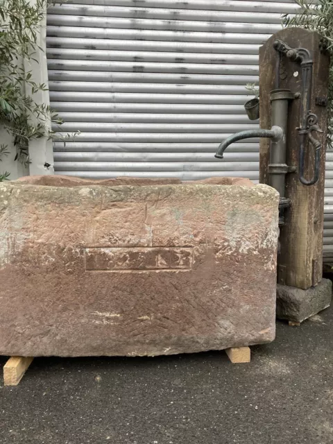Historischer Sandsteintrog 1829 Brunnen Steintrog Naturstein Wassergrand Tränke