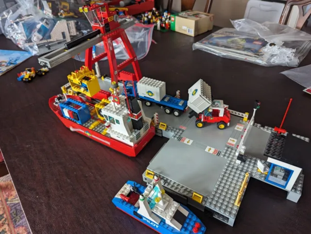 LEGO 6542 Town Harbor Launch & Load Seaport Complete with Manual 1991