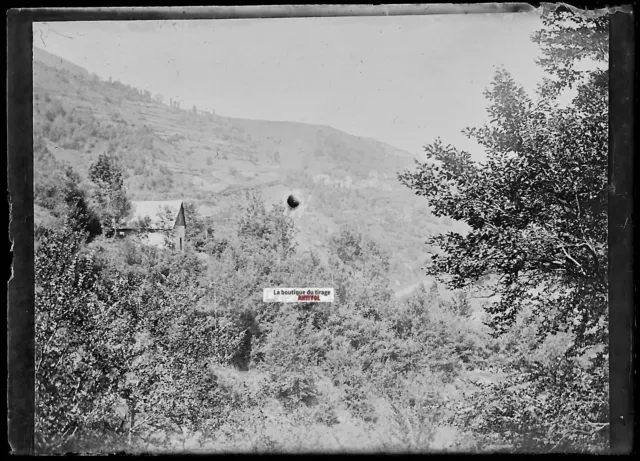 Antique photo glass plate negative black & white 6x9 cm house Ariège mountain