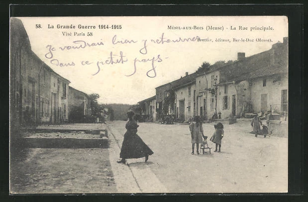CPA Menil-aux-Bois, La Rue principale