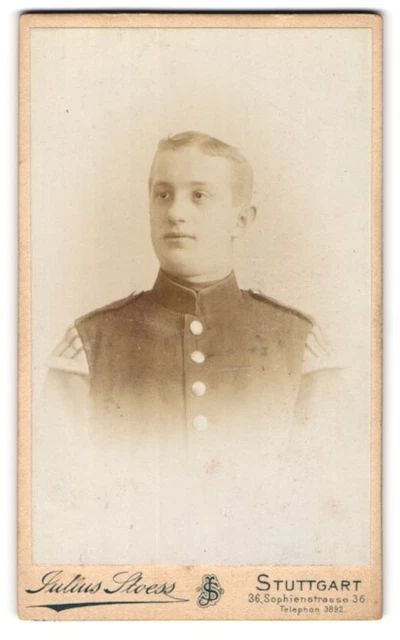 Fotografie Julius Stoess, Stuttgart, Sophienstraße 36, Junger Soldat des Musikc