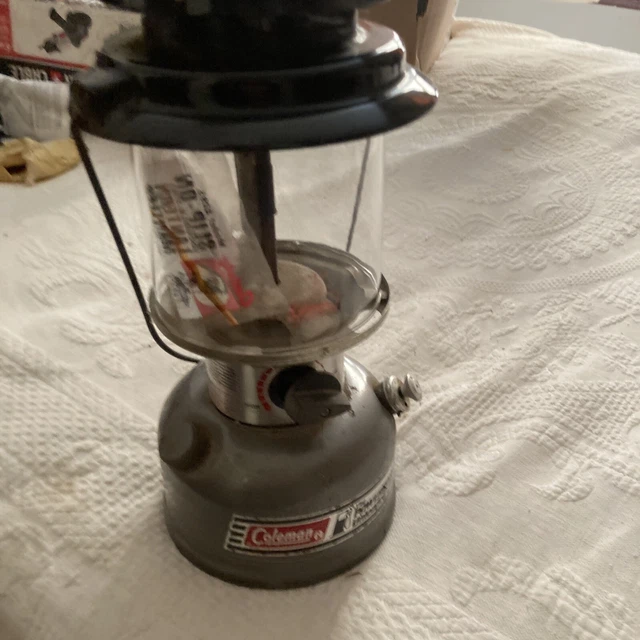 coleman lantern model 295 kerosine single mantle preowned Dual Fuel