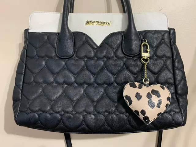 BETSEY JOHNSON Lg Black White Faux Leather BE MINE Quilted Hearts Crossbody TOTE 2