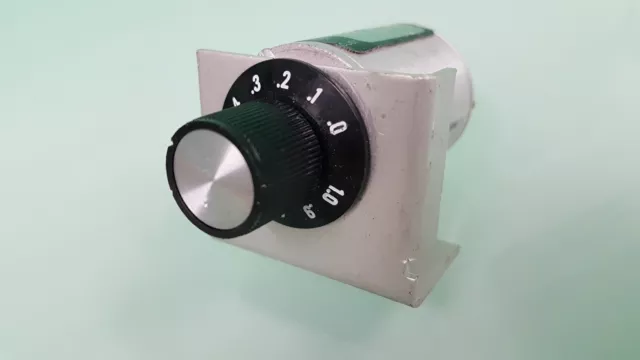 Attenuator Manual Rotary Step Variable, Texscan Trilithic MA53P  DC-1GHz  0-1dB