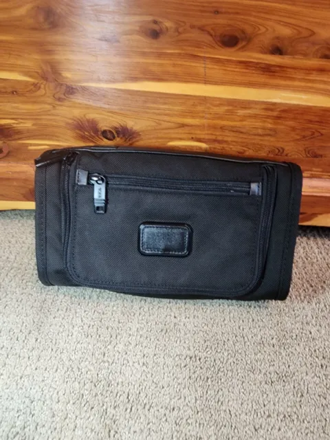 Tumi Alpha 3 Travel Kit Toiletry Bag - Ballistic Nylon Black – Style 1172531041