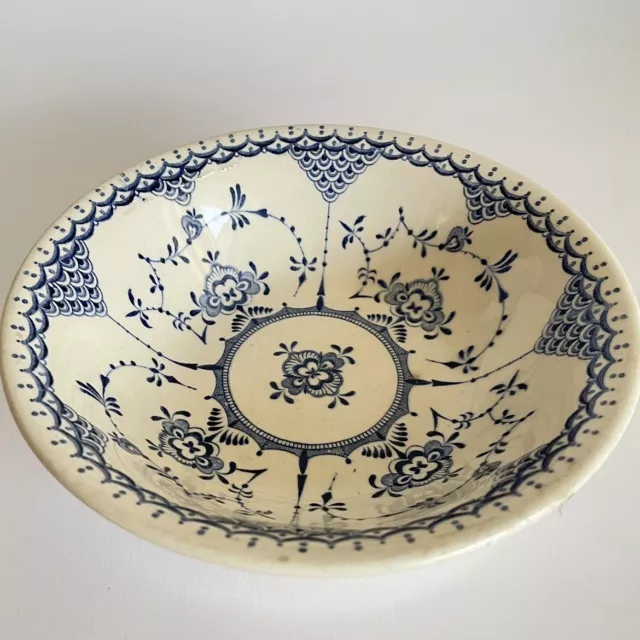 EIT English Ironstone Tableware 6.25” Cereal Bowl /Soup Blue & White Floral Vgc 2