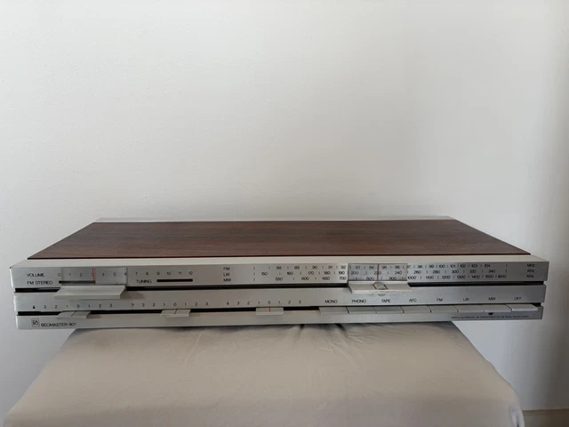 Bang & Olufsen Beomaster 5500 Receiver (Defekt) in Langenthal für CHF Bang & Olufsen Beomaster 5500 Receiver (Defekt) in Langenthal für CHF