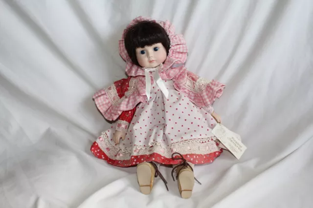 Gorham Porcelain Musical Doll Fondest Memories Red Ridinghood