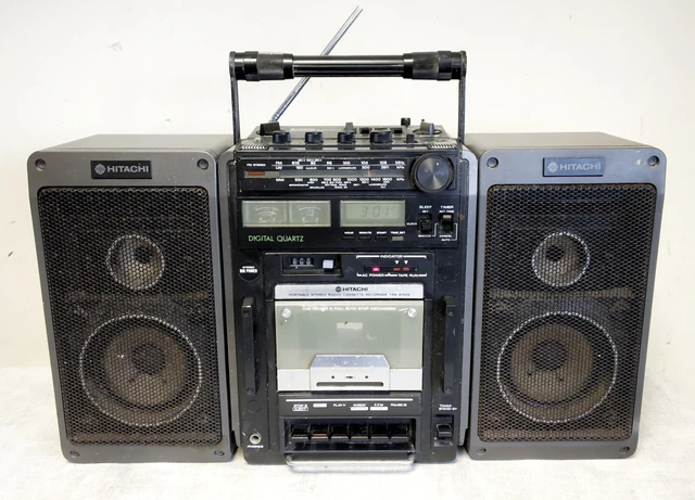 Boombox Ghettoblaster Hitachi TRK-3D80E (Gebraucht) in Nottwil für CHF