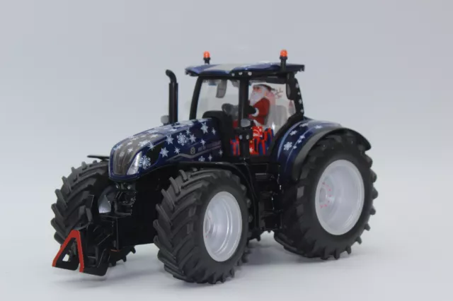 Siku 3223 Weihnachtstraktor 2023 New Holland + Fahrer  1:32 Sondermodell NEU OVP