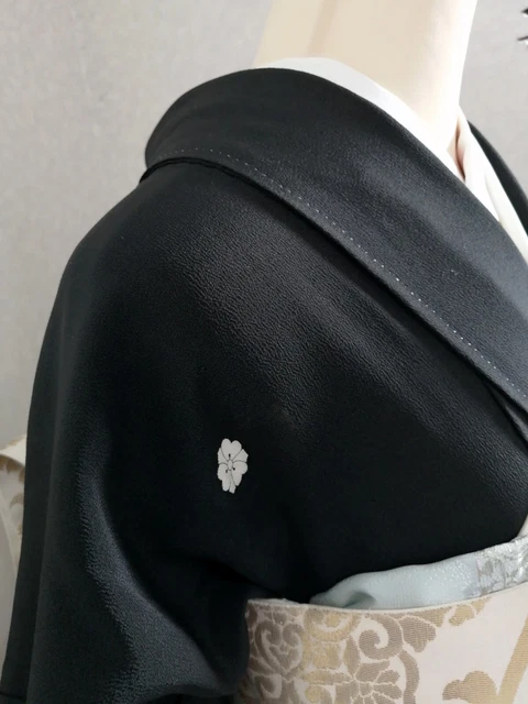 Japanese Kimono Tomesode Antique Silk Fabric Black Floral Kagayuzen Kimono only 2