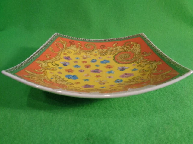 Tisch Schale gebogen  18 x 18 cm  Primavera Versace von Rosenthal