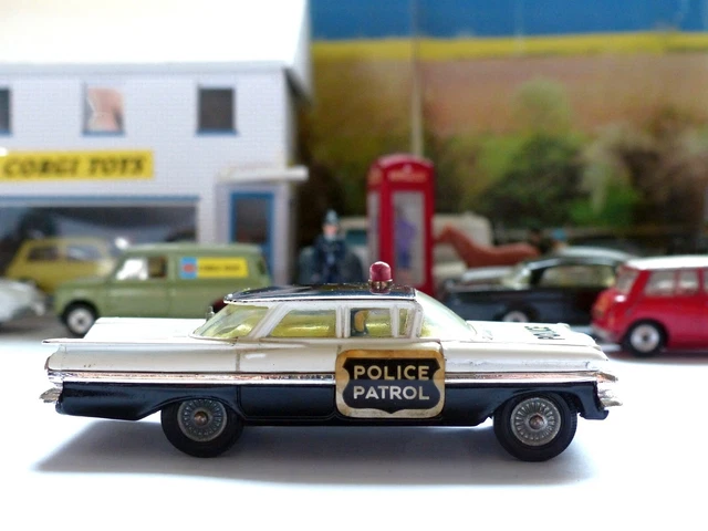 Corgi Toys Chevrolet Impala State Patrol Échelle 1:43 Ref. 223 Voiture