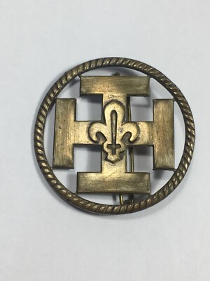 INSIGNE SCOUT BERET FLEUR DE LYS 