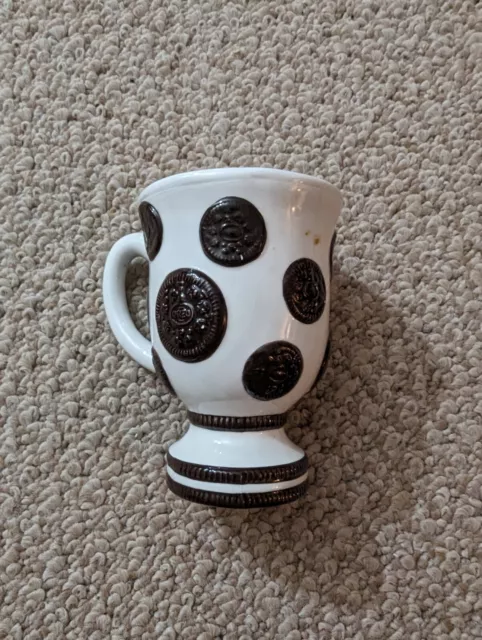 https://www.picclickimg.com/bhoAAOSwflJll0Eh/Oreo-Ceramic-Cup-by-Houston-Harvest.webp