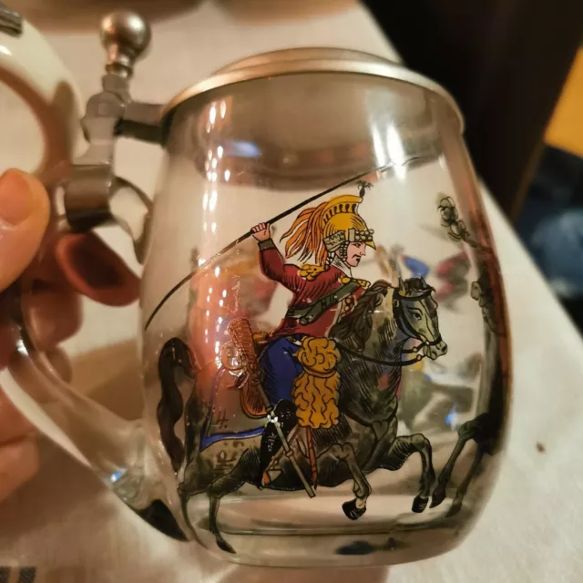 Alter bemalter Glaskrug Bierkrug mit Zinndeckel