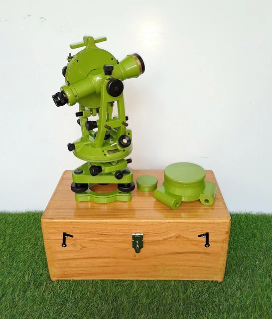 Arpentage Théodolite Avec Boîte en Bois Accessoires Géomètre Instrument Transit