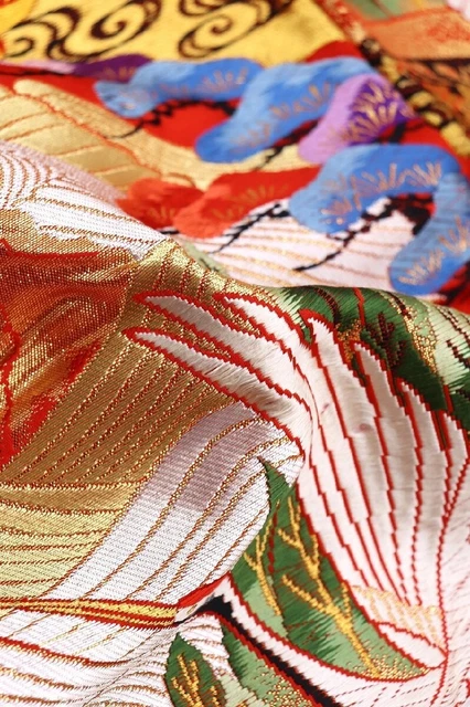 Japanese Kimono Uchikake Luxurious Wedding Embroidery Pure Silk Crane Red K540 14